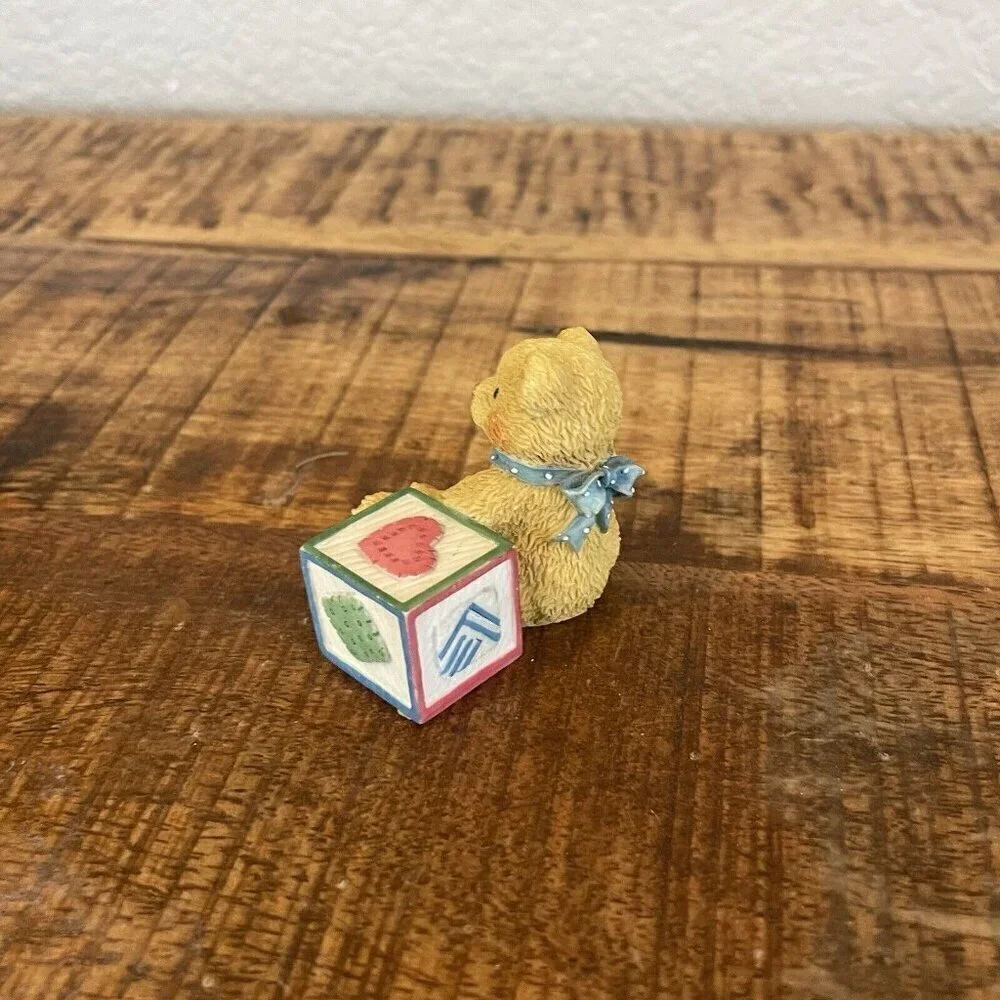 Cherished Teddies Alphabet Block Letter “U” 158488U - 1995 Enesco No Box